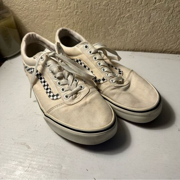 Van’s Men’s Sz 9 Off White Canvas Old School. He let oats Trim Lace Up Sneakers - Picture 1 of 6